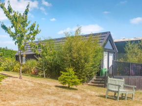 The I-Hut - Uk48330
